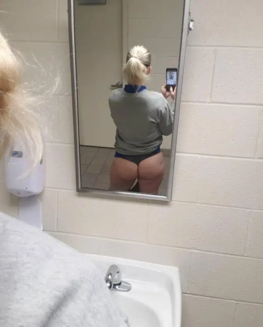KhrissyKiss Kirkland KhrissyKiss